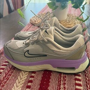 Nike air max bliss 9.5